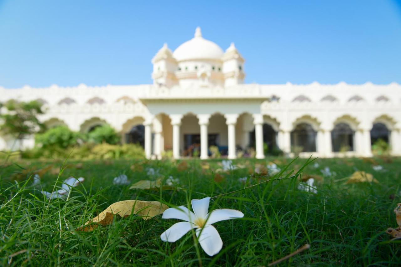 Gulaab Niwaas Palace Puskár Kültér fotó