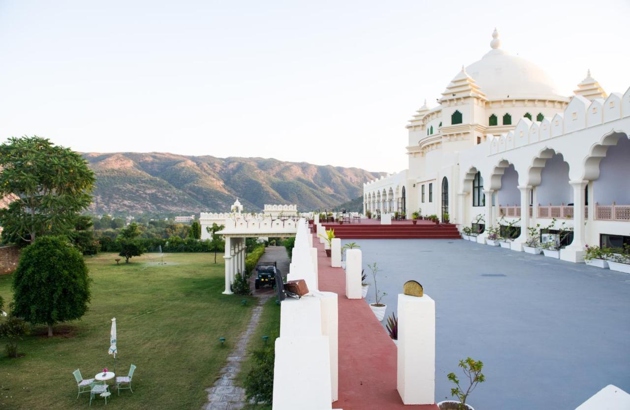 Gulaab Niwaas Palace Puskár Kültér fotó